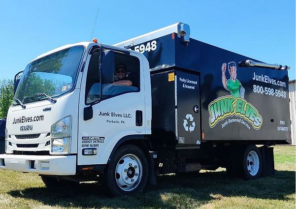 Junk Elves truck perkasie.JPG