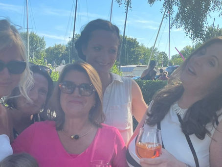 Monatsrückblick Juli 2022 - Teams & Klarheit 🕶