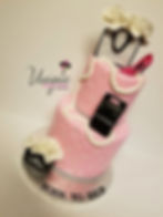 born to shop cake