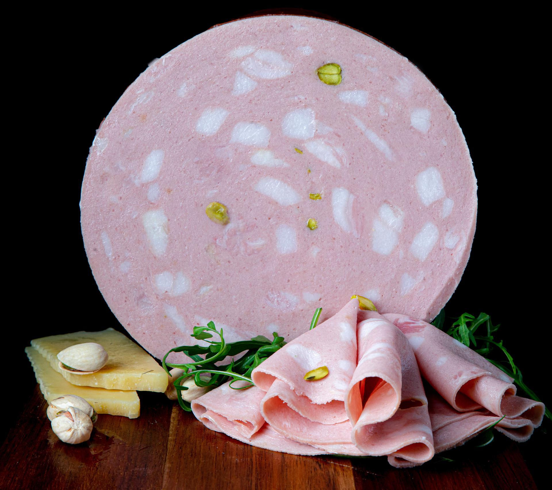 Kuusj mortadella