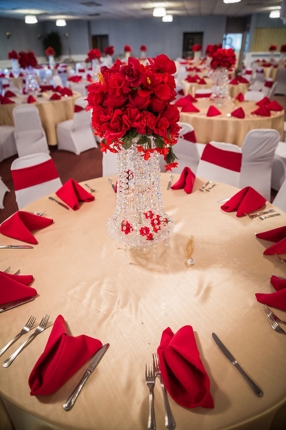 Thumbnail: Tiffany Crystal Centerpiece