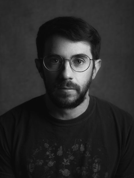 SamTina headshot-007.jpg