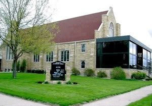 Immanuel Lutheran Rock Rapids from the outside