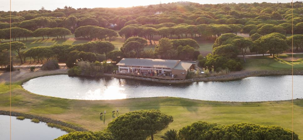 Feijoada Brasileira com Roda de Samba - Quinta da Marinha Resort