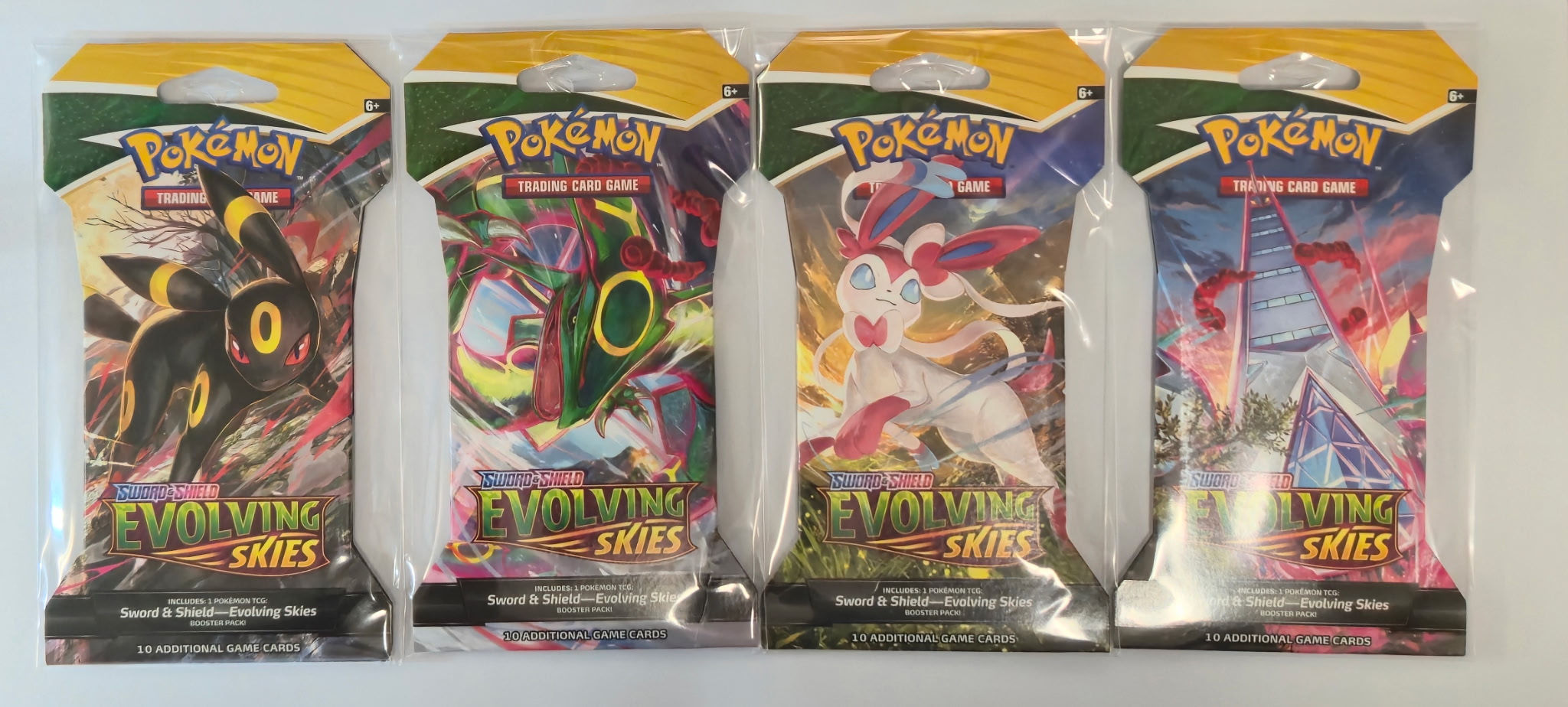 1 Sleeved Evolving Skies ART SET