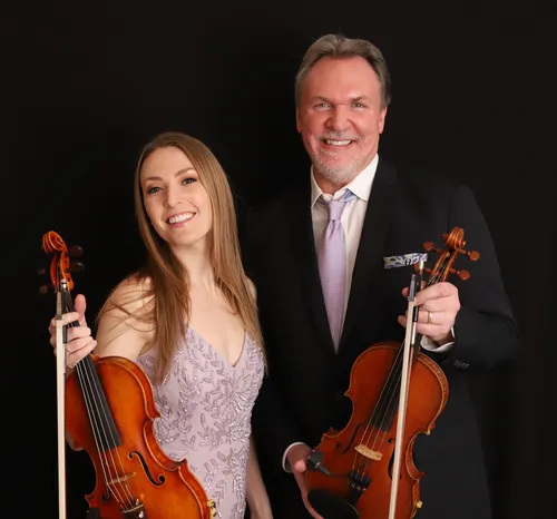 Mark & Maggie O'Connor with Host Jim Snyder