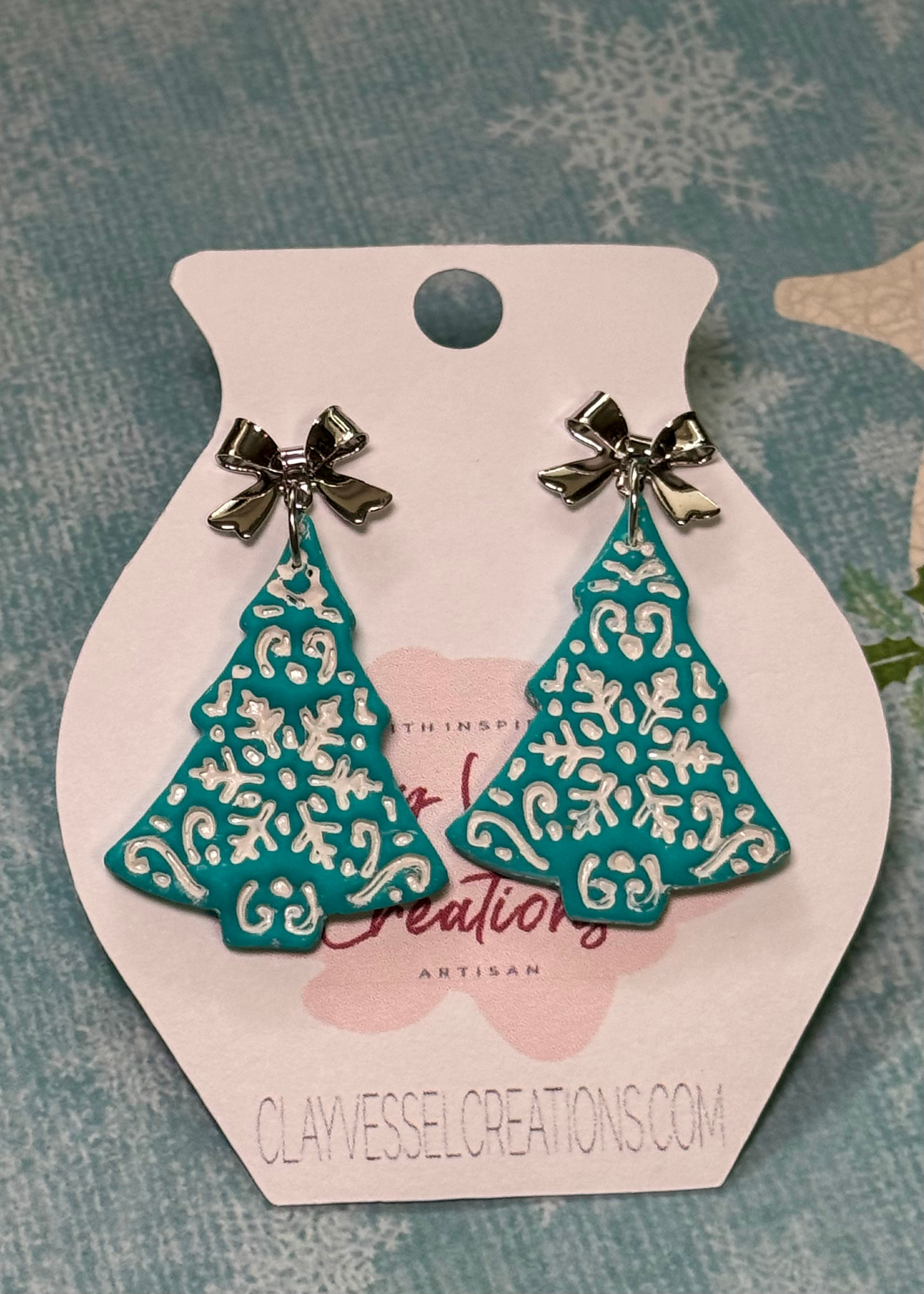 Teal lace & bows