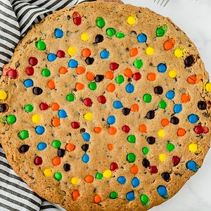 ★ 9 Inch or 11 inch M & M and Chocolate Chip Cookie