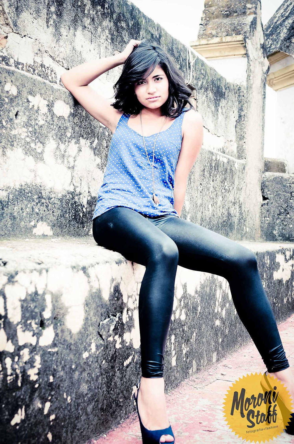 Book Fryda