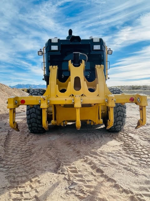 Thumbnail: 2019 CAT 120M2 Unit #H00621