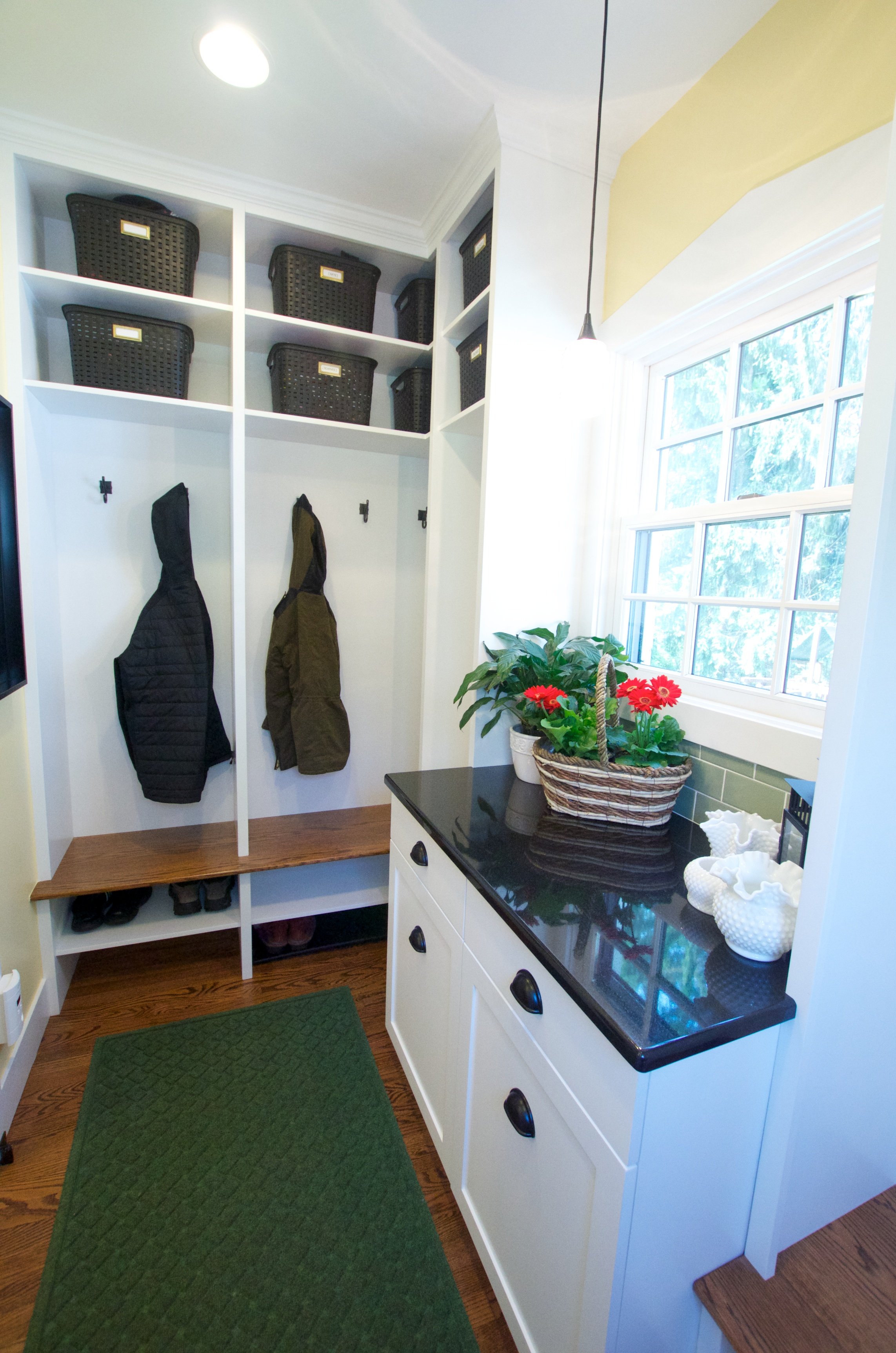 Kelly Custom Furniure and Cabinetry