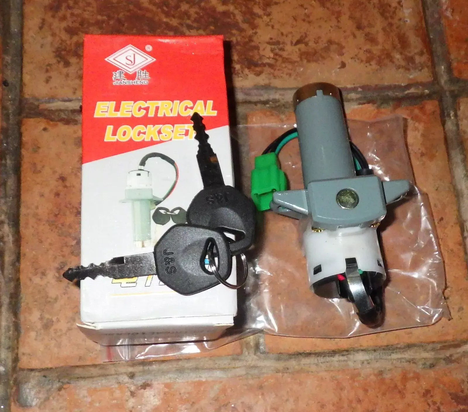 Honda XL 500 R PROLINK PD02 1982/1985 - Neiman / Contacteur clef - XLR 600 PD03