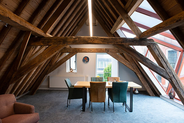 Stadhuis-Sneek-Lichtlijnen-Projectverlic