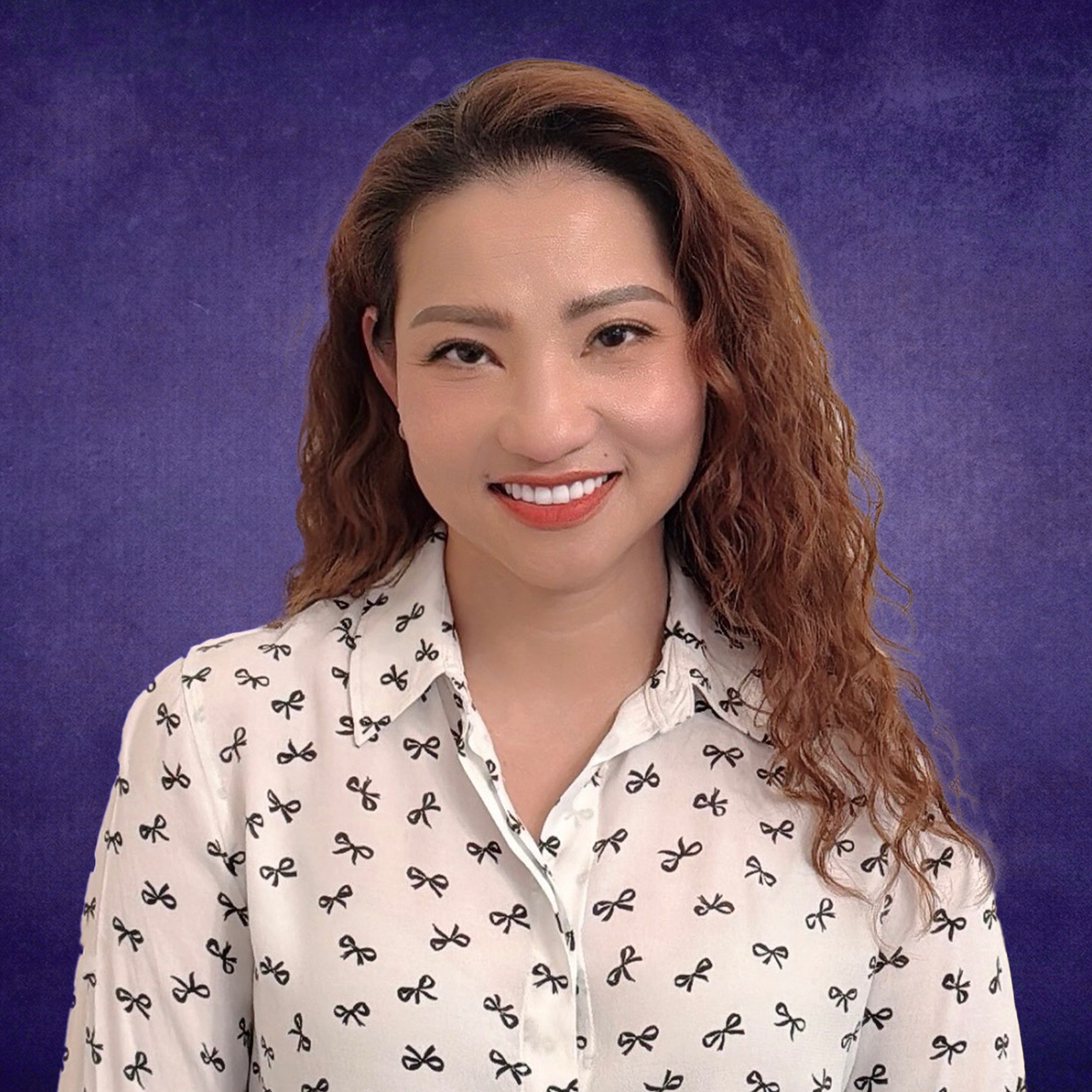 Yen Hoang Le_purple.jpg