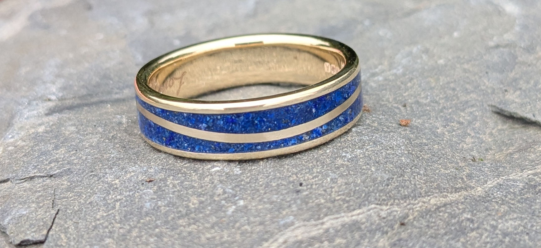 9ct Gold and Lapis Lazuli Wave Inlay