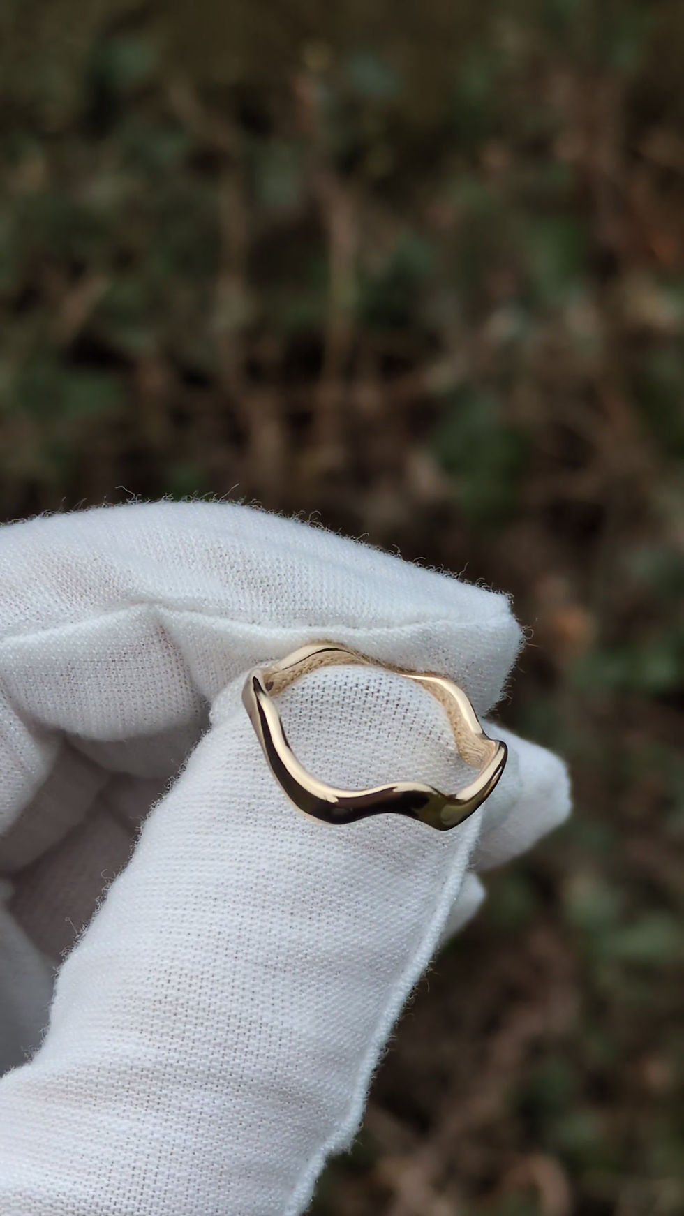 Thumbnail: 18ct Gold Waterfall ring