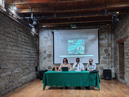 Se realiza conferencia titulada: Los espacios dolientes de la poesía ante la violencia