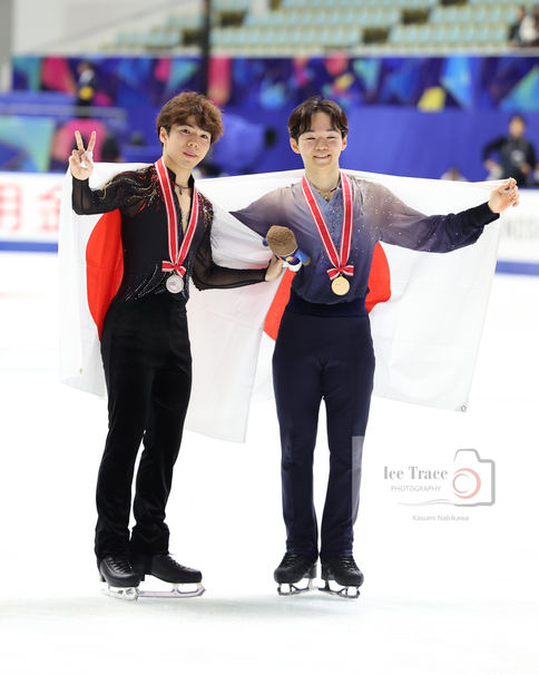 Yuma KAGIYAMA
Shun SATO