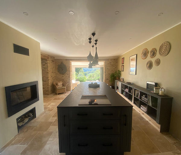 Kitchen 5.jpg