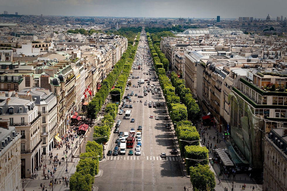 Küçük resim: Magisches Paris: Ein unvergesslicher Tagesausflug in die Stadt der Lichter