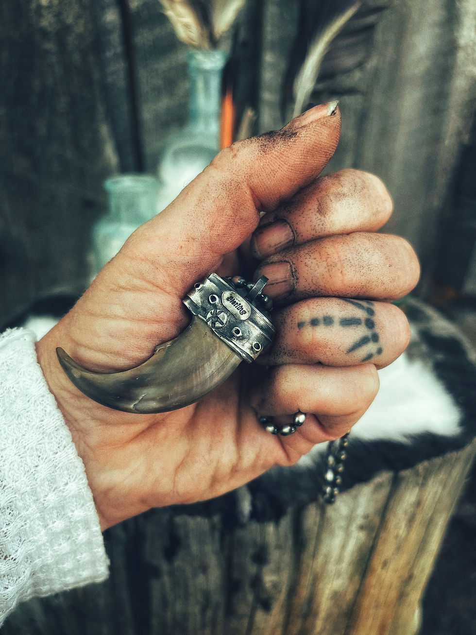 Thumbnail: *BEAR CLAW TALISMAN No. 98*