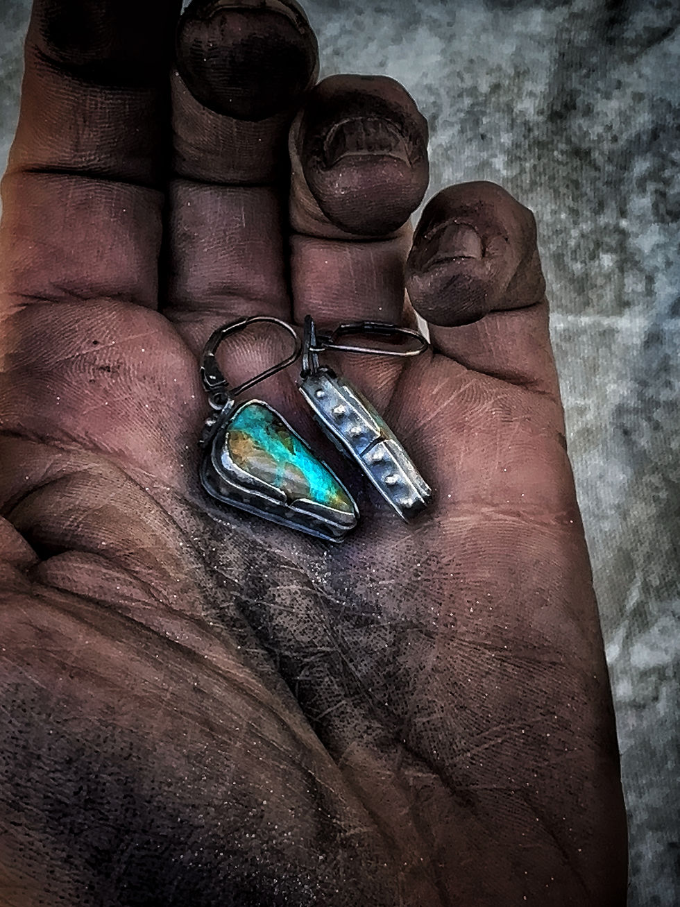 Thumbnail: Līve Iron  ⛏  Earrings