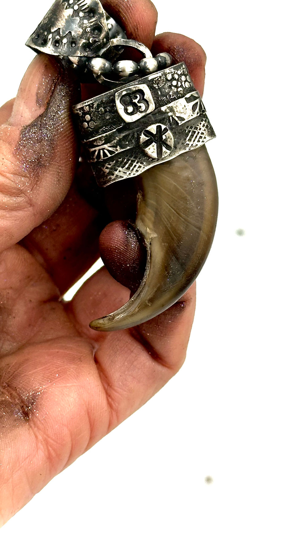 Thumbnail: Mark No. 58 ❅ Bear Claw Talisman