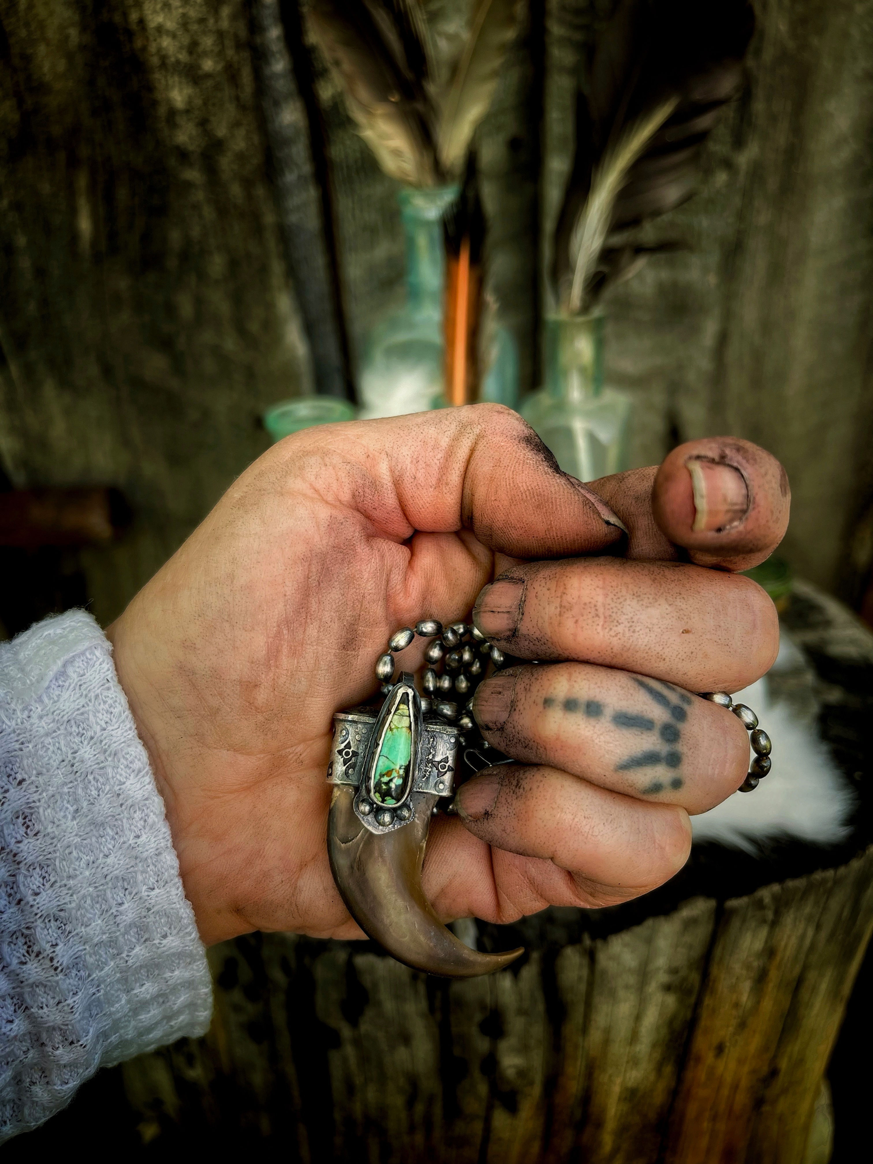 *BEAR CLAW TALISMAN No. 101*