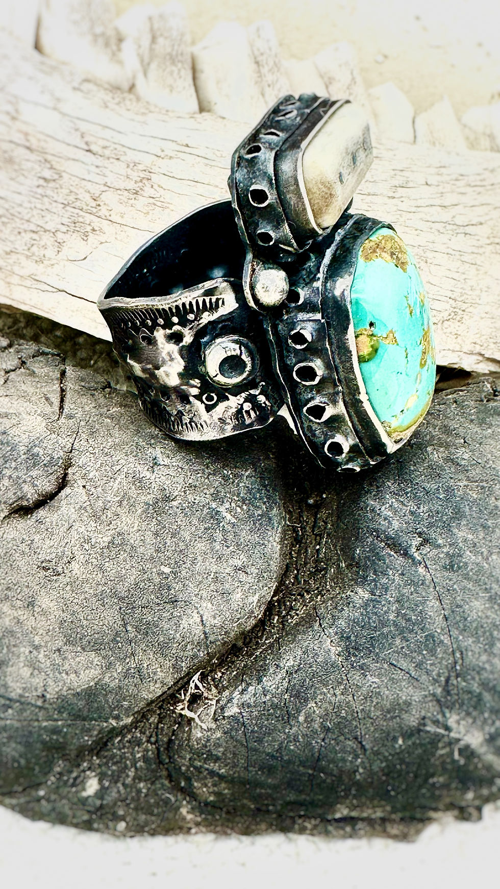 Thumbnail: DESPERADO ANTLER AND TURQUOISE RING size 12