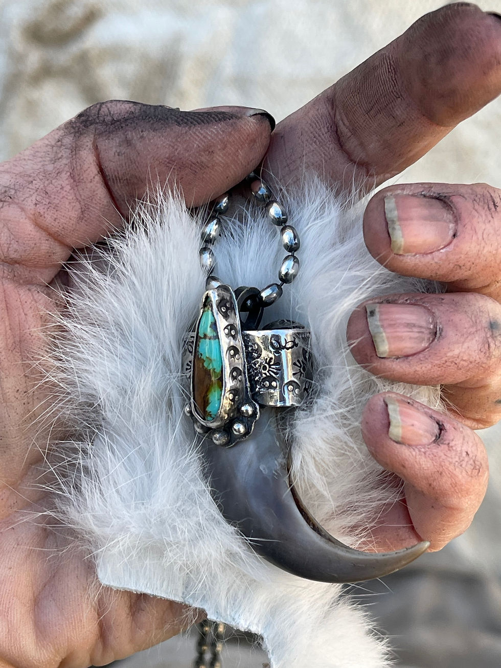 【b-16】 one‐hand bear claw / Turquoise Lot - FELIX JOE NAVAJO STERLING SILVER TURQUOISE BEAR CLAW