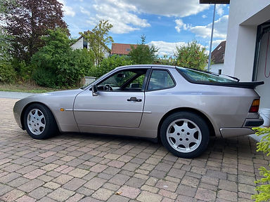 Timeless Classics - Porsche 944 Turbo Cup