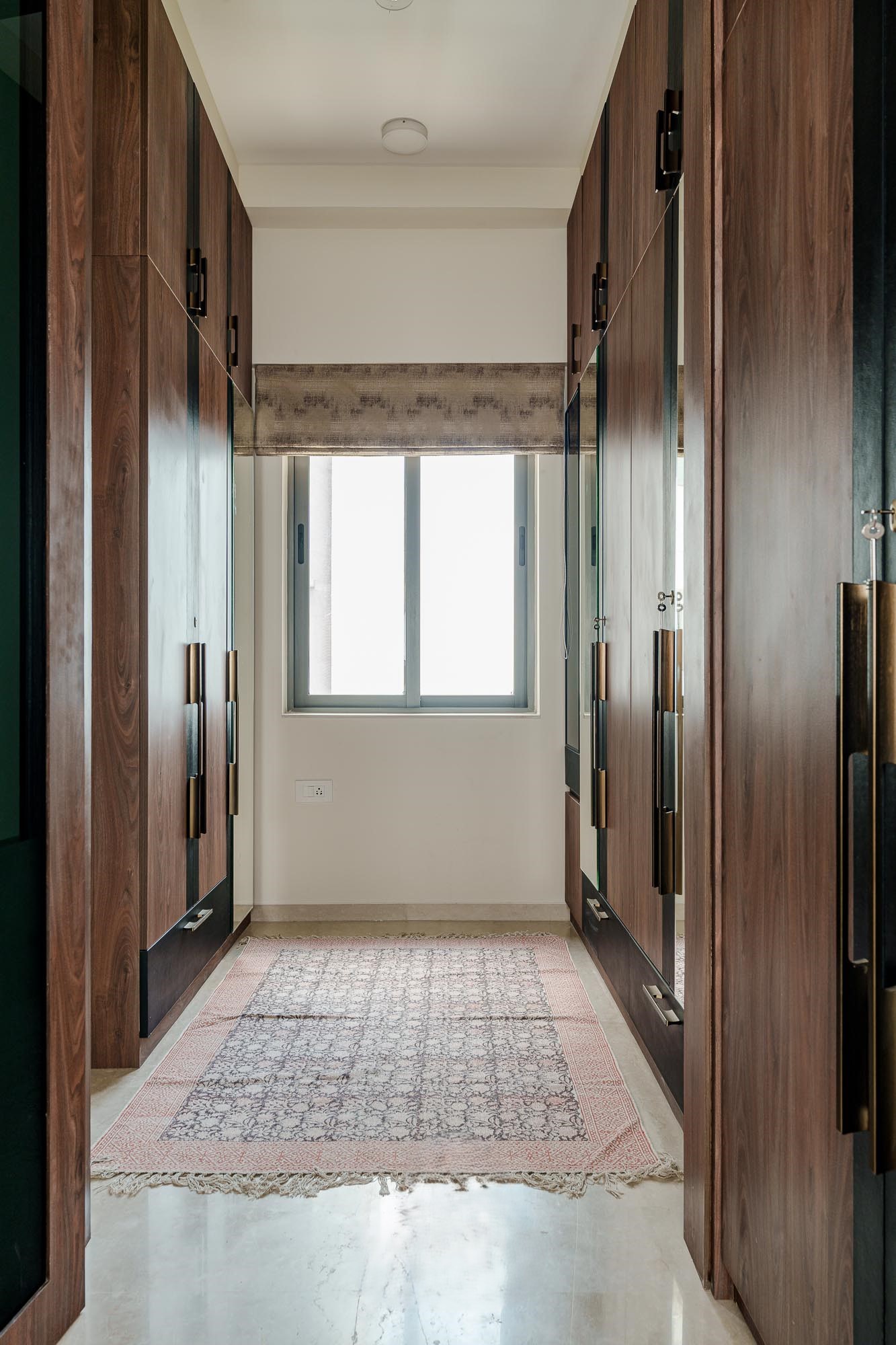 Peninsula Heights interior