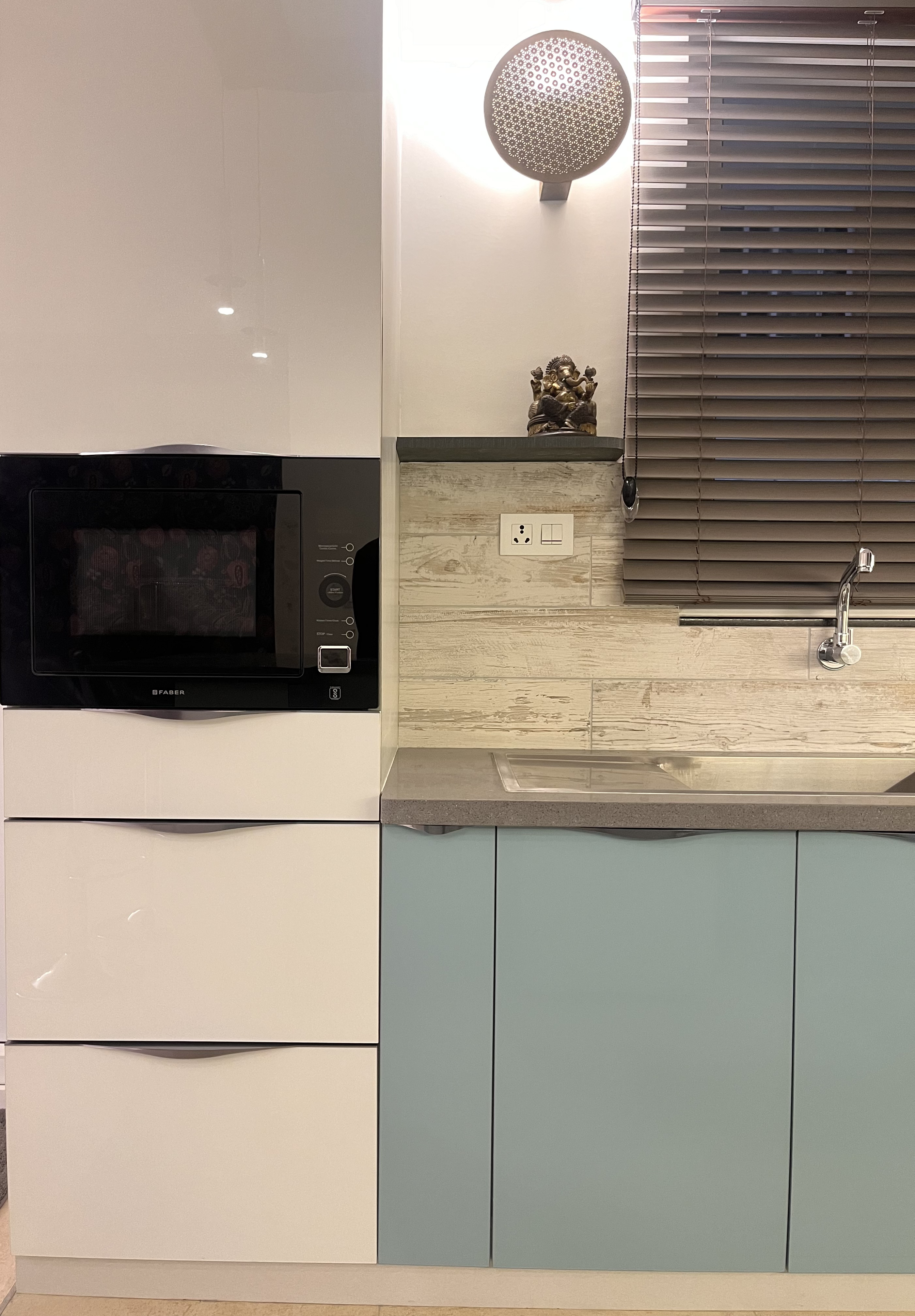 Vaswani Exquisite interior