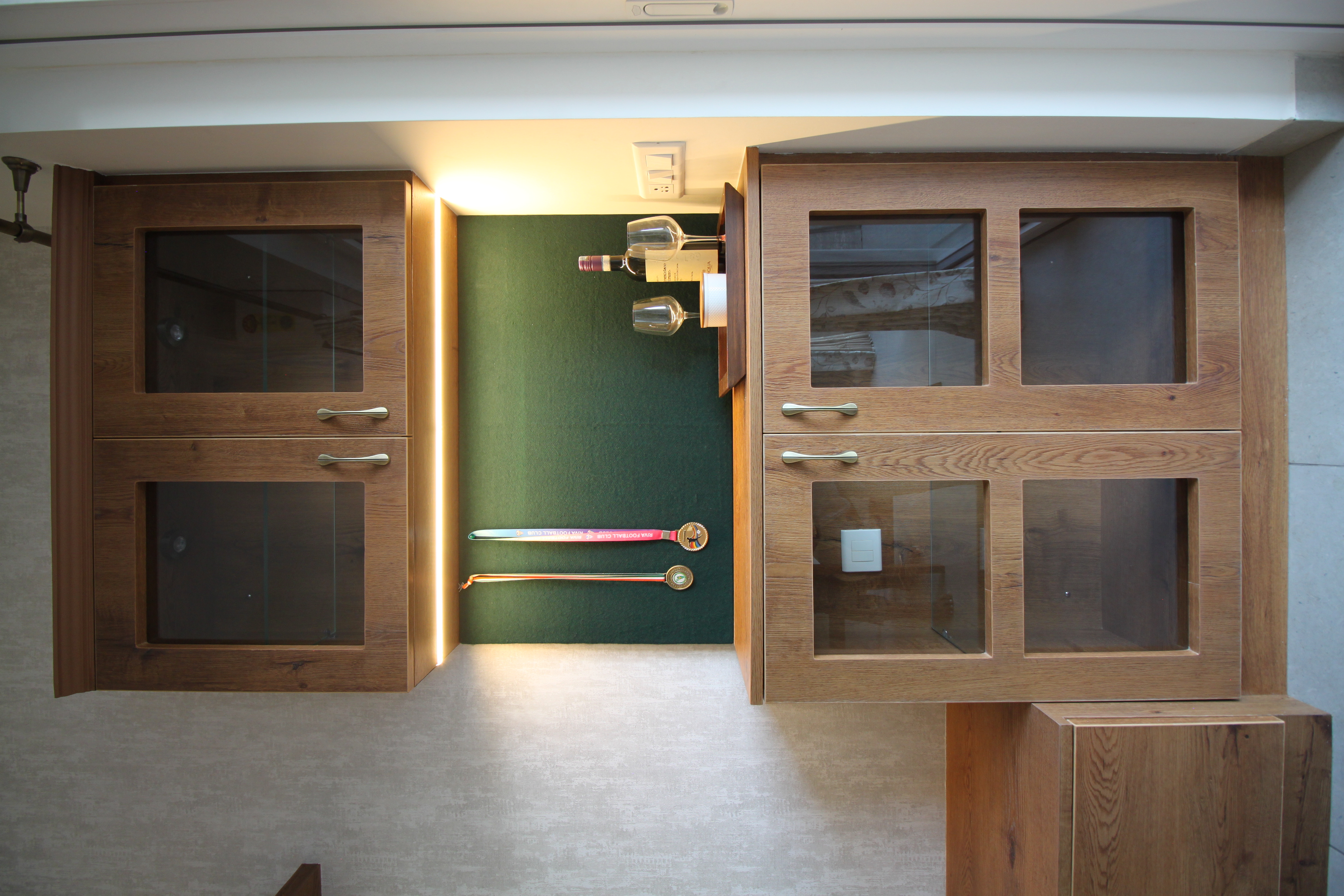 Columbia Virtuoso interior