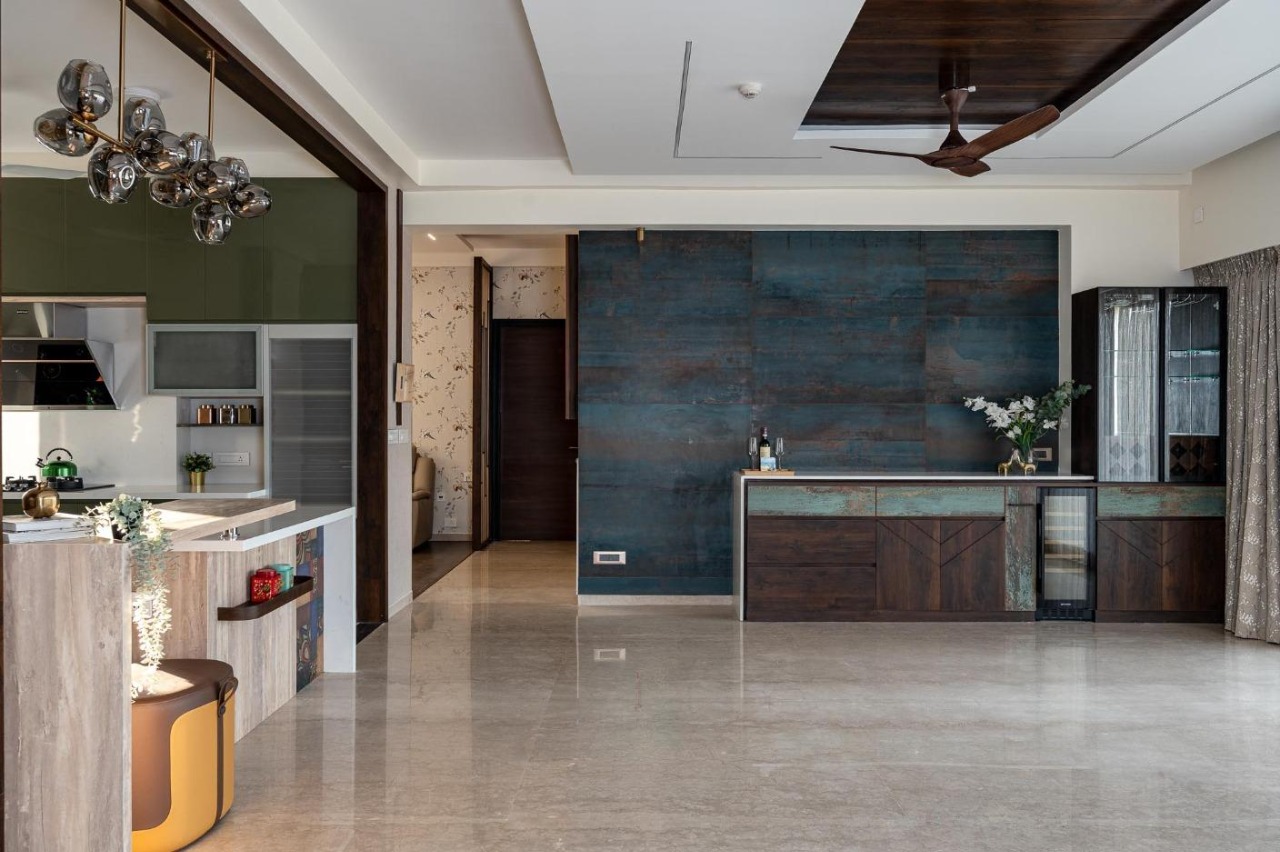 Peninsula Heights interior