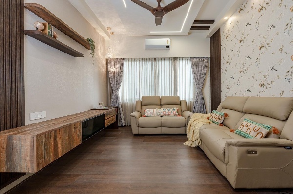 Peninsula Heights interior