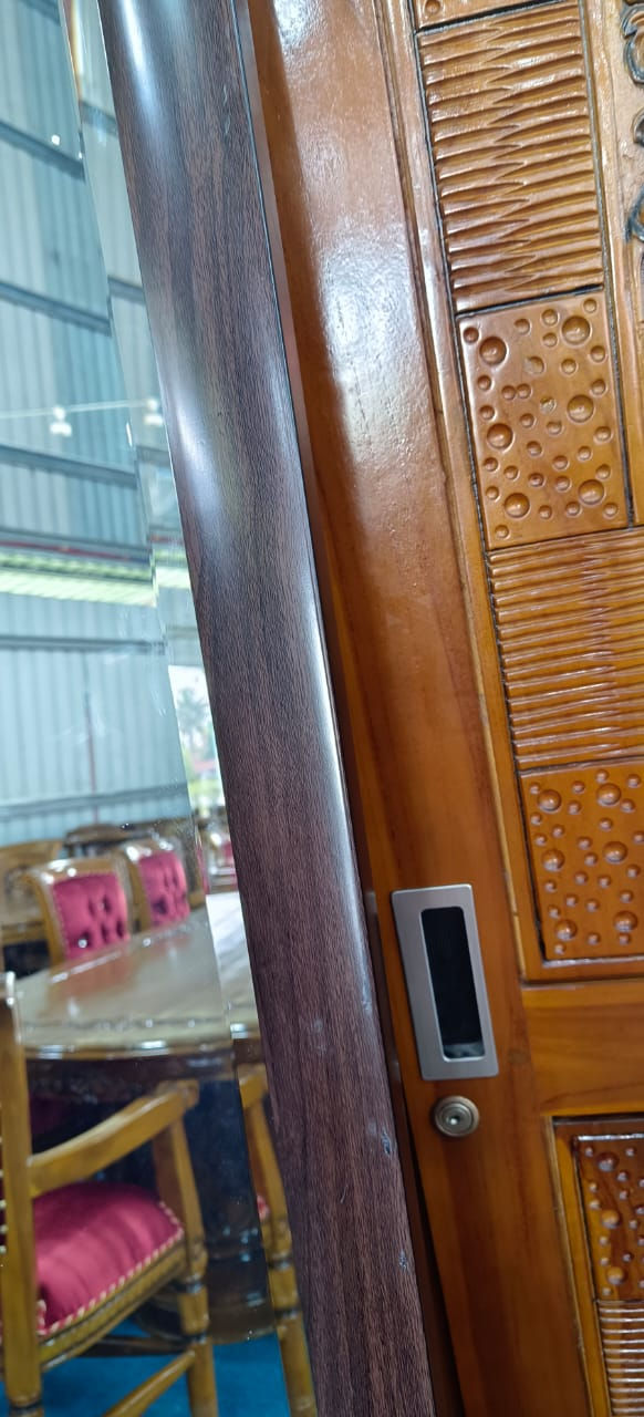 Thumbnail: CERMIN BESAR DINDING