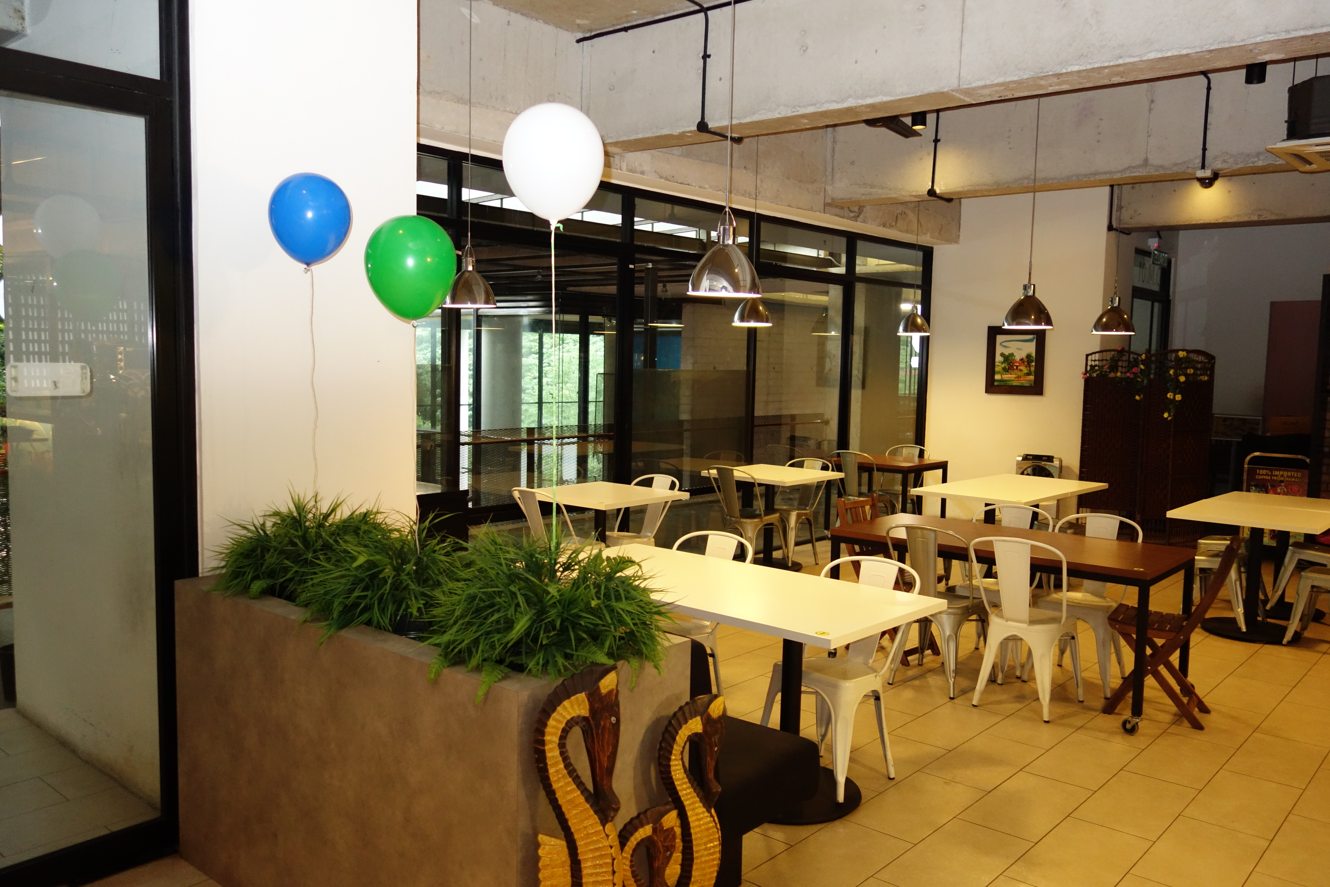 DIB RESTAURANT (DEAFINBUSINESS)