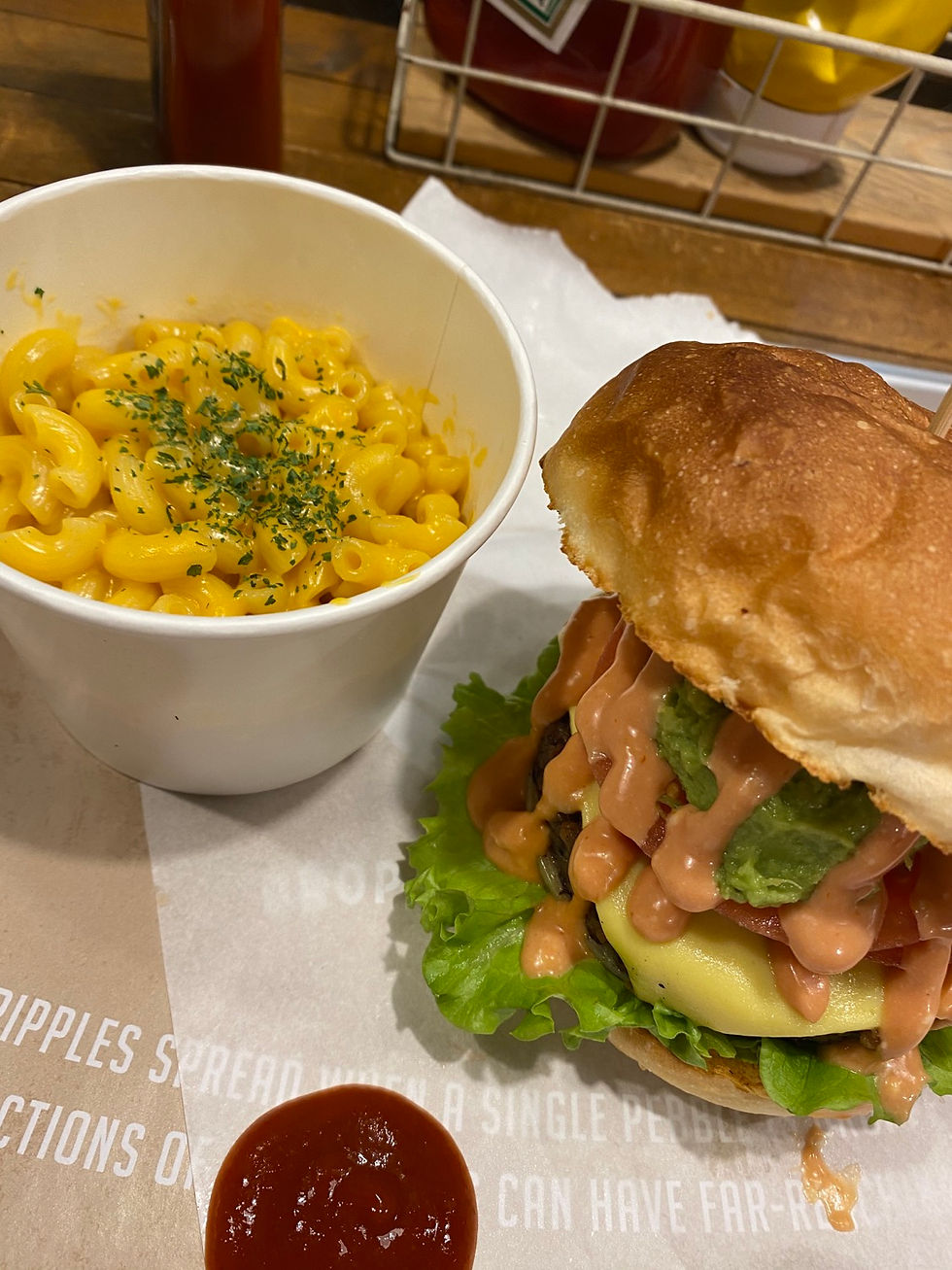 vegan burger/ mac n cheese at Ain Soph - Tokyo, Japan