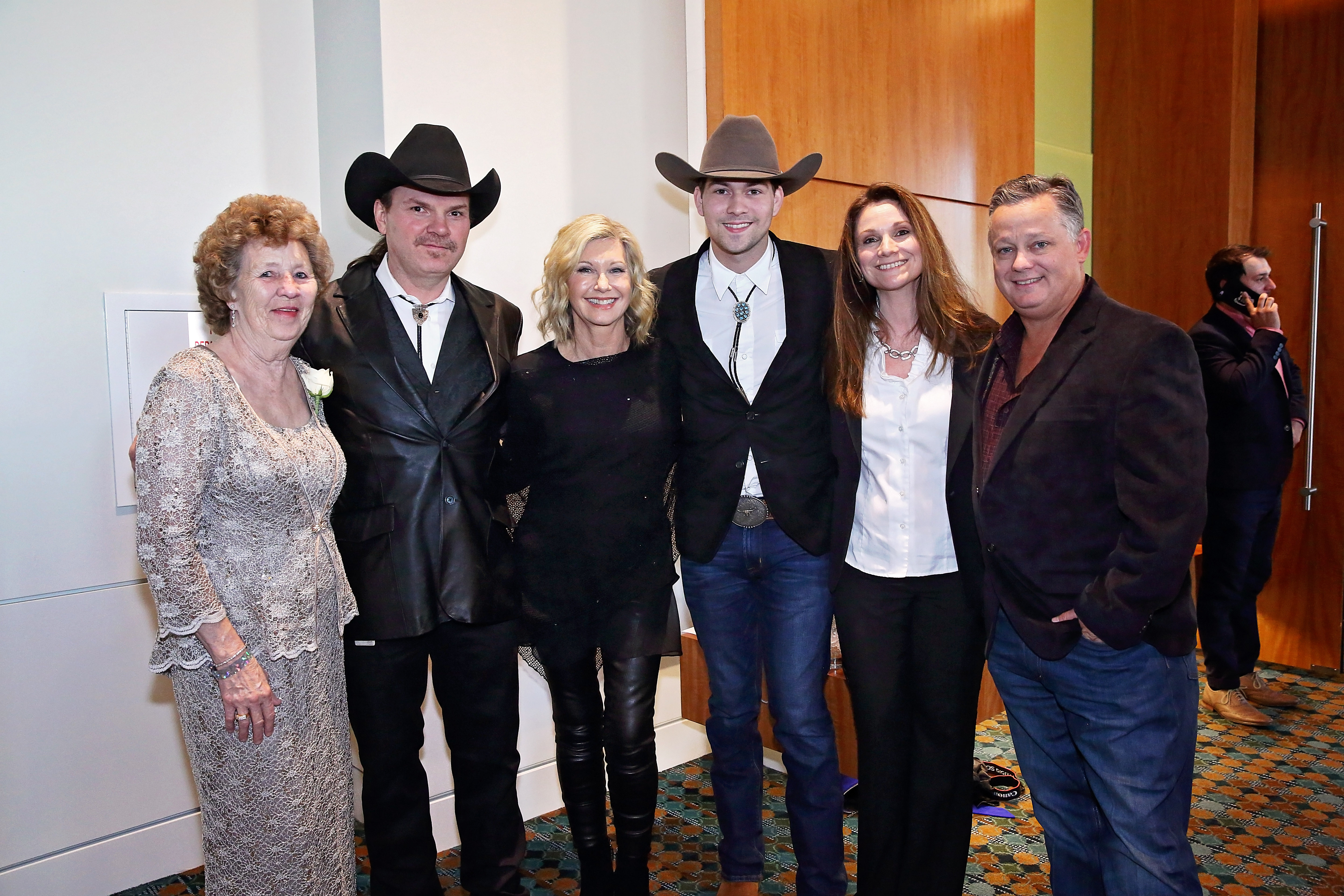 A Mary, Luke, Olivia, William, Jessi, and Mike