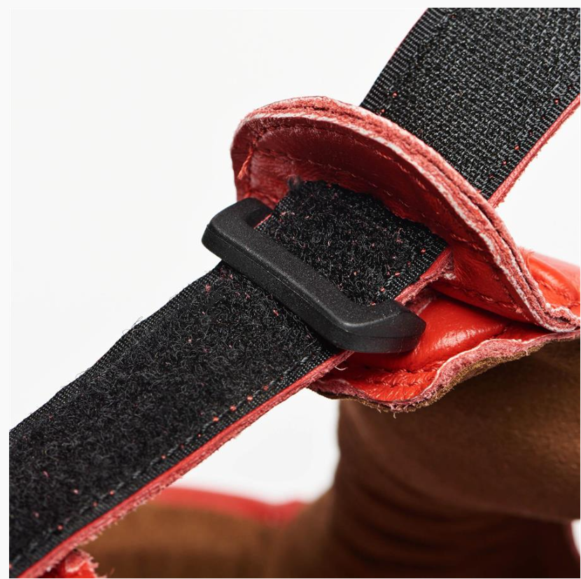 Thumbnail: Casque de compétitions LEONE rouge