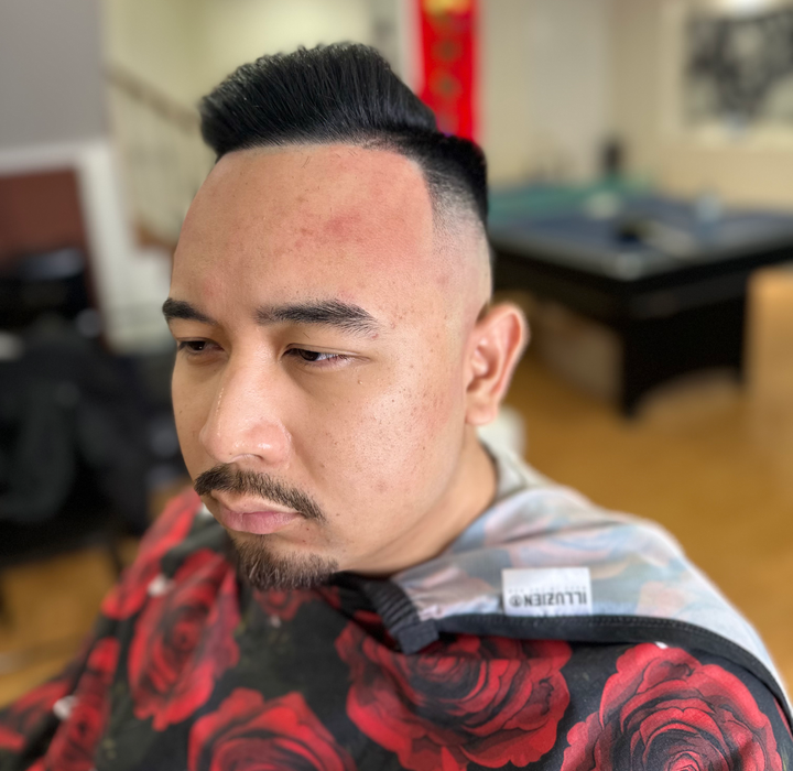Men’s haircut near Square One Mississauga – crisp lineup finish