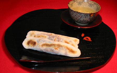 三重県を代表する名菓「安永餅」