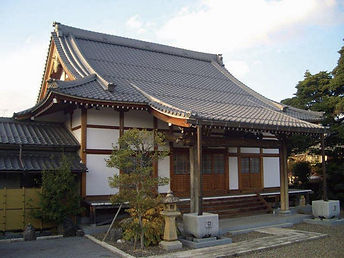瓦屋根葺替工事専門店