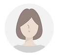 女性