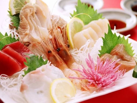 刺身盛り合わせ