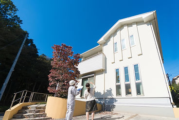 依頼主と工事スタッフ