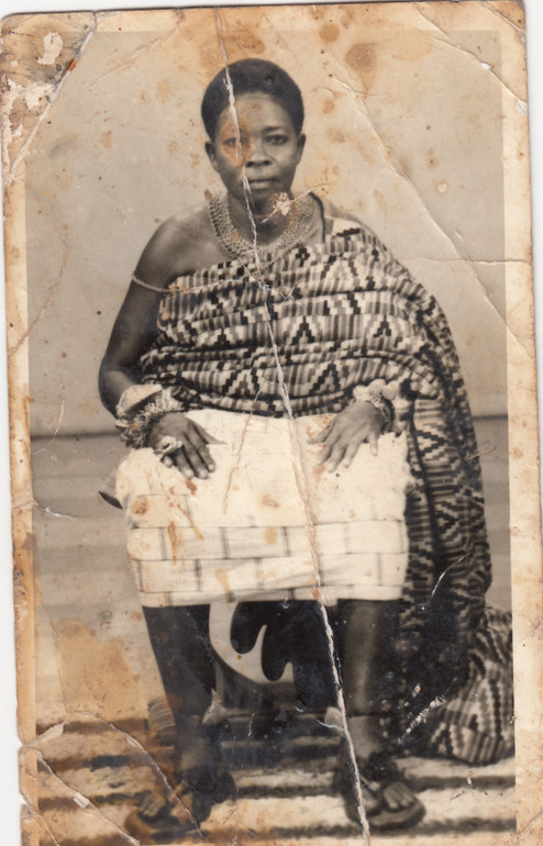 Image of a Queen Mother