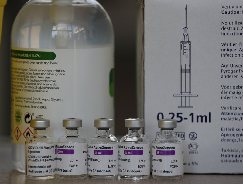 NOT_AstraZeneca_1-233.jpeg