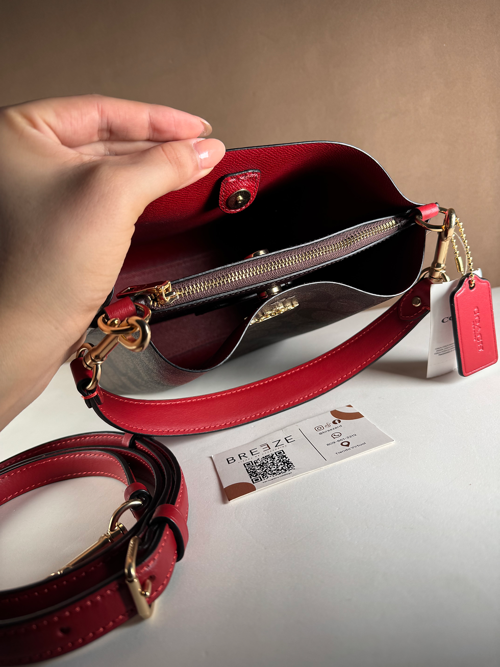 Thumbnail: Mollie bucket Coach Canvas Marrón - Rojo